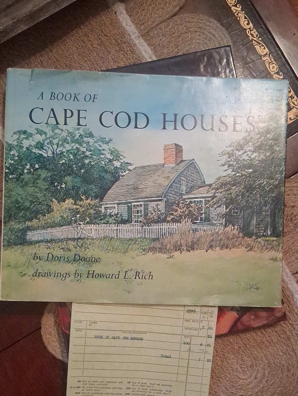A Book of Cape Cod Houses — Illustrated Hardcover with Blue Cover